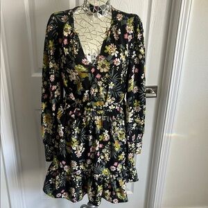 Walter Baker Leighton Floral Multi-Color Dress Size LARGE